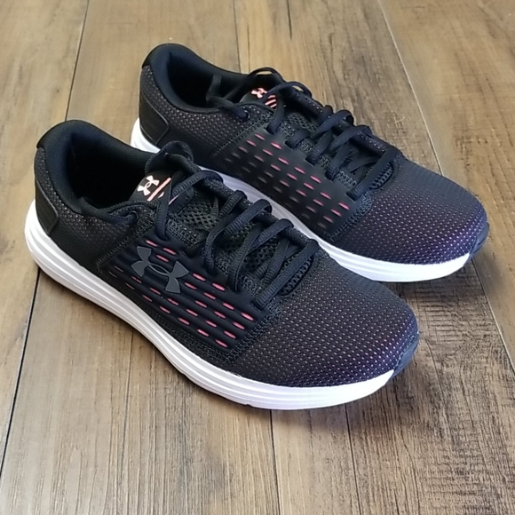 ua surge se running shoes